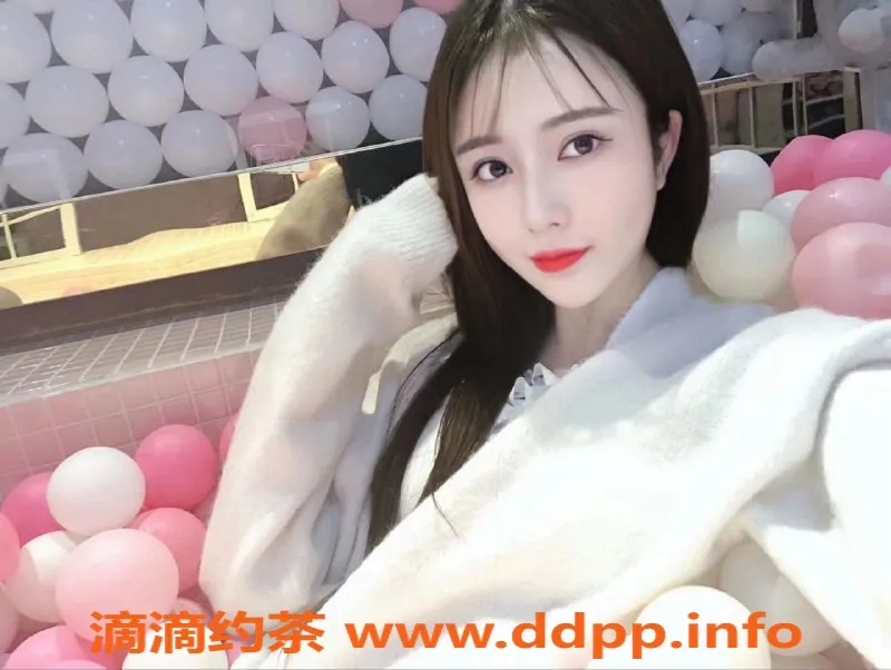 北京楼凤-朝阳小白兔，25岁女友感服务，性感34C魅力