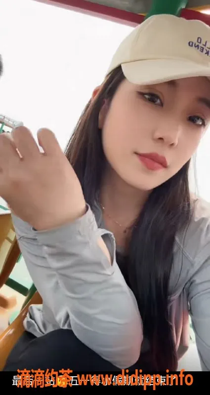 北京spa会所-朝阳95后36D大🐻骚女，丝足打泡服务