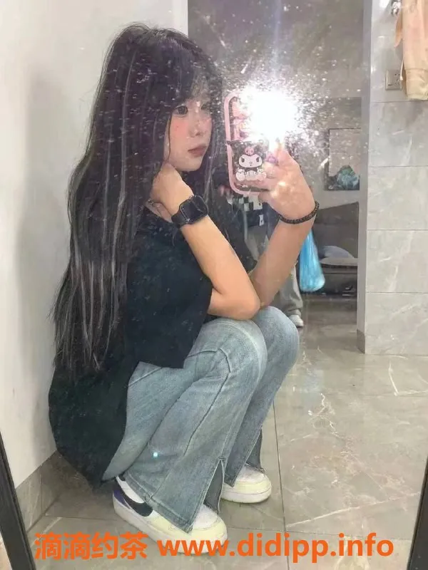 深圳楼凤-宝安流塘半裸丁字裤诱惑，14岁孩子请勿入