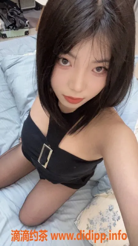 上海楼凤-杨浦区小桃桃，163身高47体重，只需8元/次