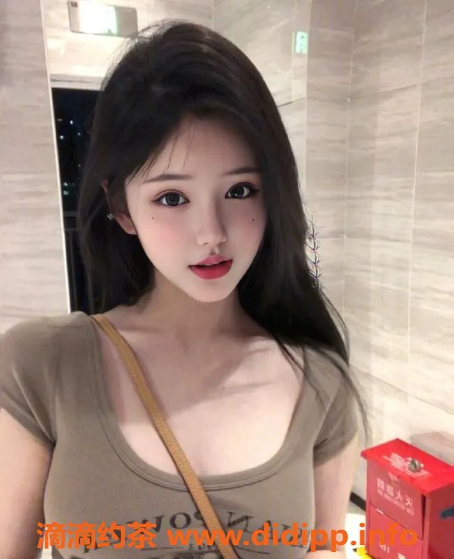 广州楼凤-天河瑞雪儿，课费1300p，1700pp