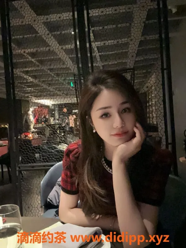 北京楼凤-朝阳苏妲己，26岁女友系，身高164，价格实惠