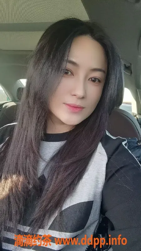 北京楼凤-昌平美甲师小姐姐颜值超正，服务超赞！