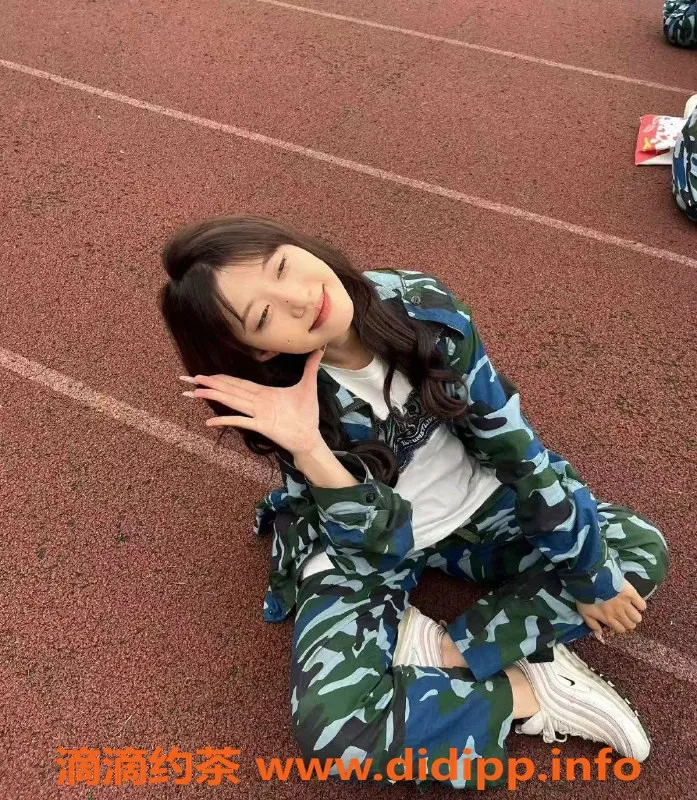 成都上门服务-成都19岁高挑嫩妹宝宝，服务超棒！