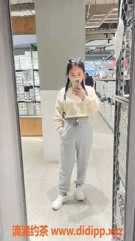 西安楼凤-曲江萌萌，7p自提服务，已视频验证