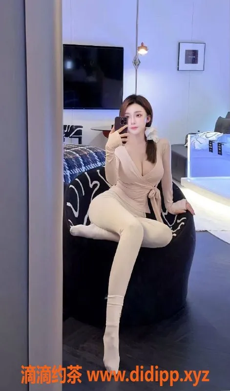 东莞楼凤-南城嫩模姐姐，贴心服务，仅需500元起