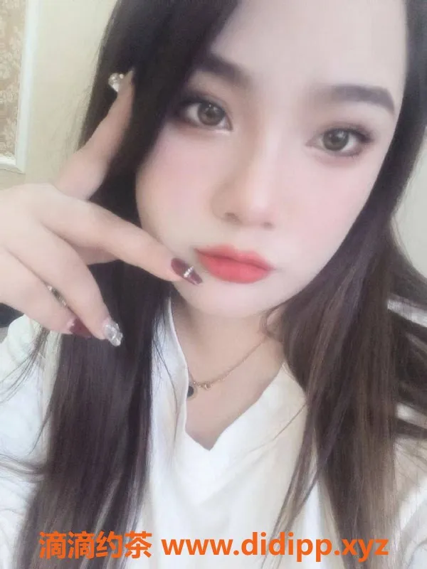 北京楼凤-百子湾小粥粥，168高130重，38D丰满