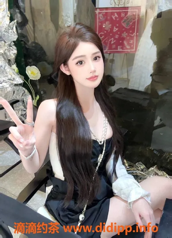 深圳楼凤-宝安倩倩 - 600元私聊服务，超赞体验！