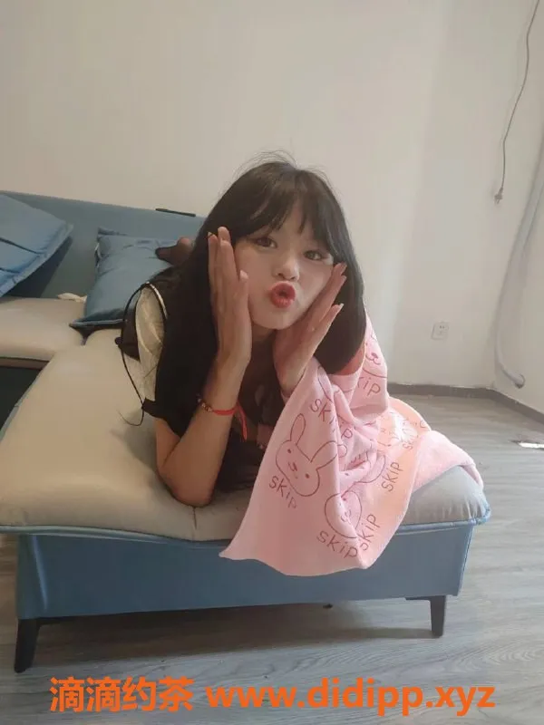 北京楼凤资源信息,丰台小路路：163cm、48kg、36C、20岁，茶费6