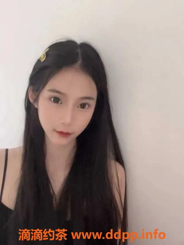 深圳楼凤-福田学生允儿，19岁165cm，800元体验服务