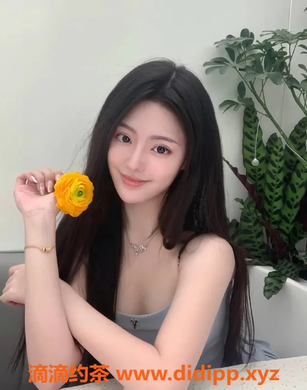 北京楼凤-空姐Anna，日坛热销30Z内衣批发