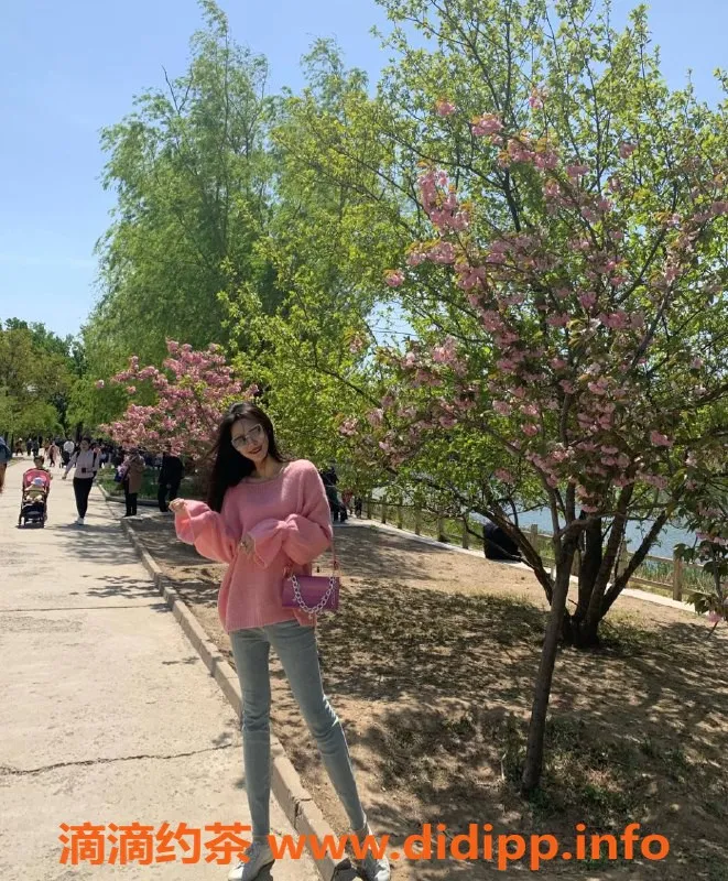 北京楼凤-空姐Anna，日坛热销30Z内衣批发