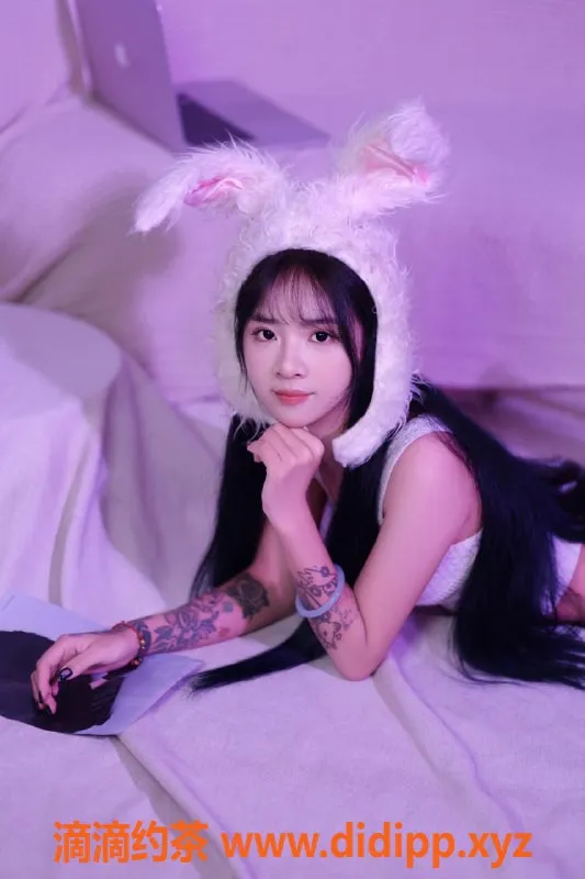 深圳楼凤-宝安舞蹈苏苏，激情服务等你体验