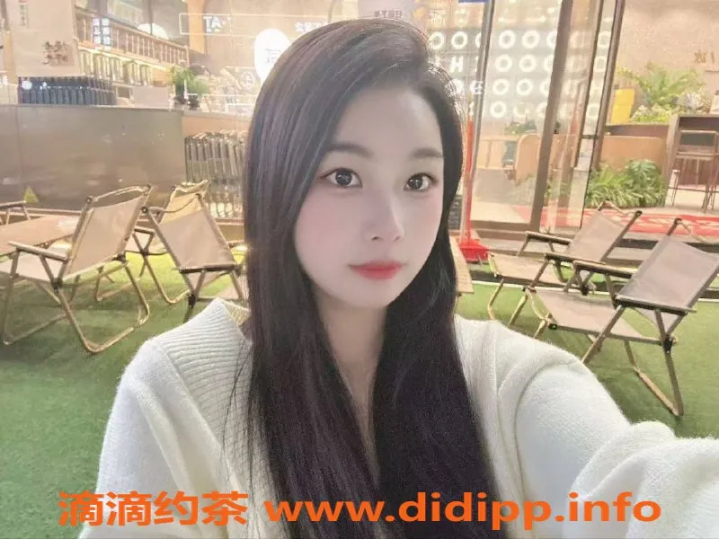 东莞楼凤-南城小颖，24岁160身高，45斤，超优质服务！