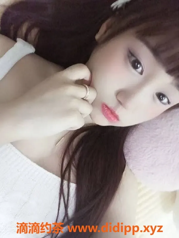 北京楼凤-丰台小西，24岁160cm邻家女友，800元服务