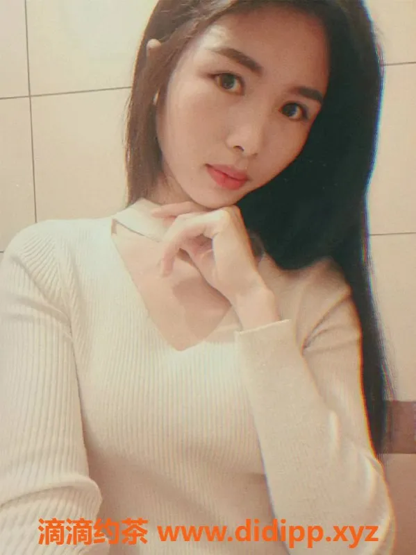 北京楼凤-朝阳望京婷婷，22岁学生，体重45，茶费仅8