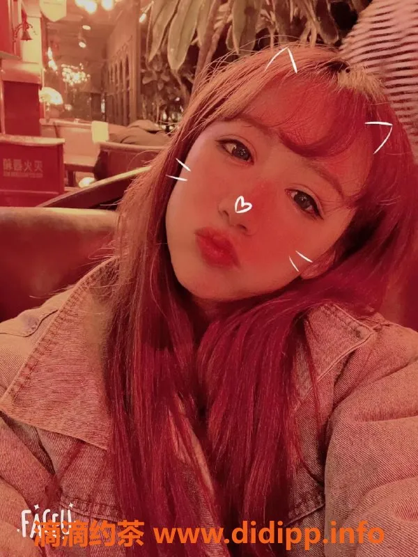 成都楼凤-七七 半套服务 直聊预约