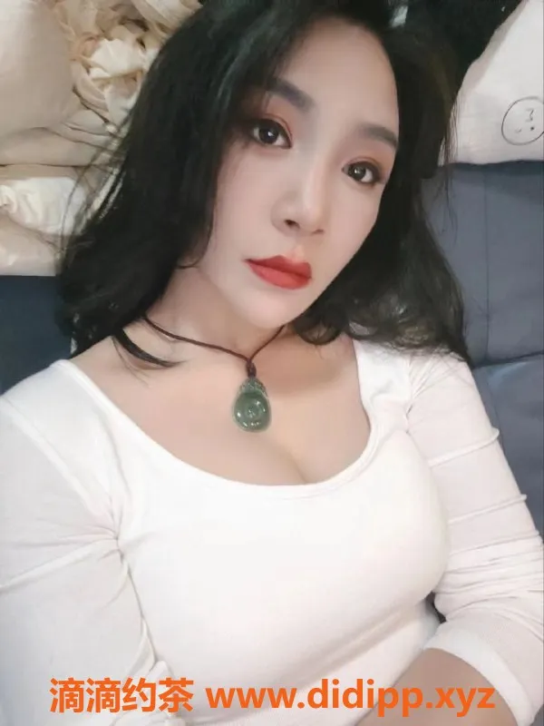 东莞楼凤-南城红柚，1800夜超值享受