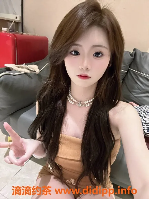 广州楼凤-黄埔嫩妹小漫，7P鸳鸯浴服务体验