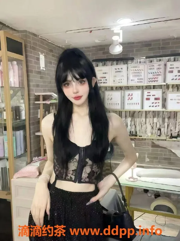 南京楼凤-雨花台金豆妹子，172cm真胸激情服务