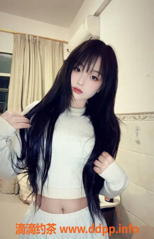 深圳楼凤-龙华区嫩妹晶晶，1000P畅享蛇吻服务