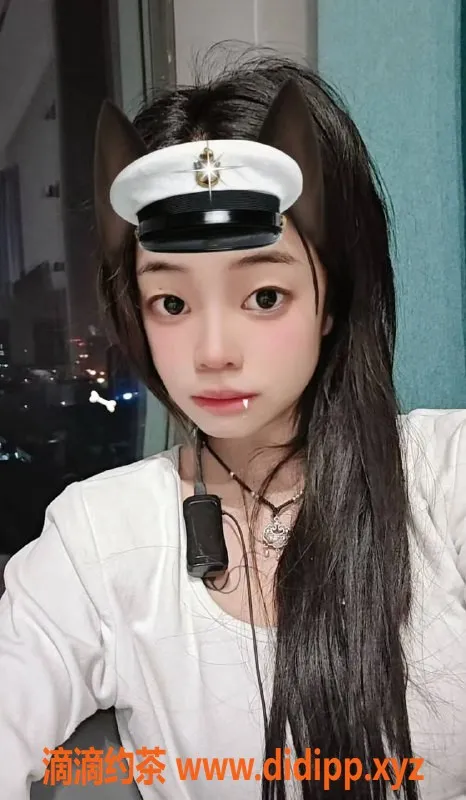 成都楼凤-成都嫩妹一万，身高145体重70，价格500元