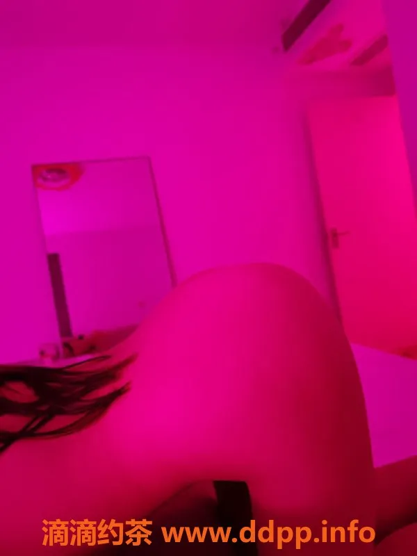 上海外围-潘金莲老师 低价三星服务 胸围B-C