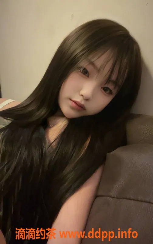 深圳楼凤-龙华晶晶，千元嫩妹舌吻可包夜