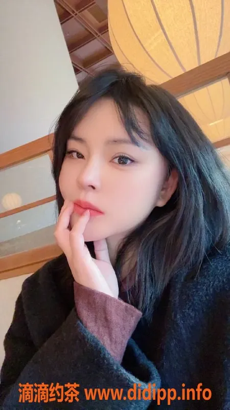 深圳楼凤-福田婉木清，御姐大胸，2300包夜