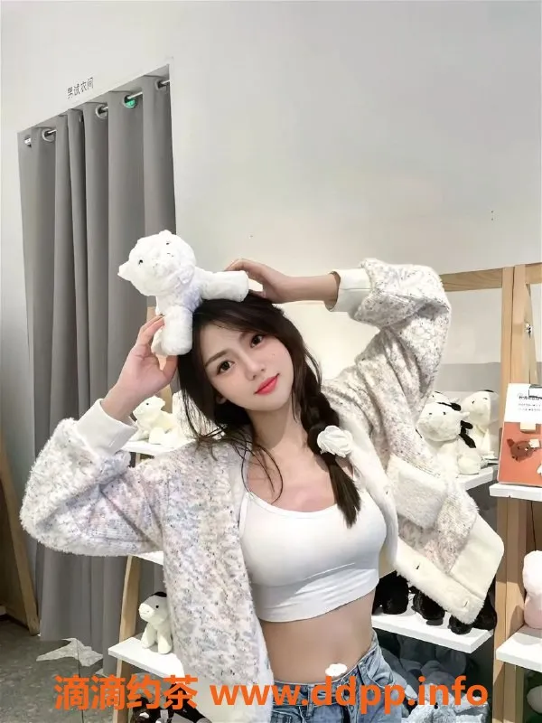 成都楼凤-锦江区御姐司念，5p体验引人入胜