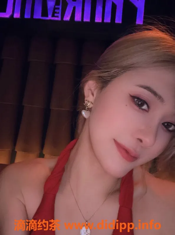 上海楼凤-浦东陆家嘴Jane，158高38C，体验高品质服务