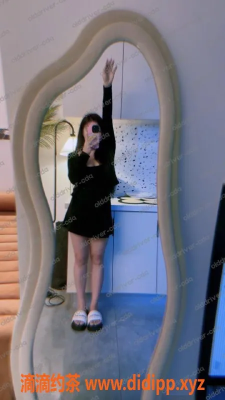 成都楼凤资源信息,武侯区草莓熊，165身高D罩杯，600p服务体验