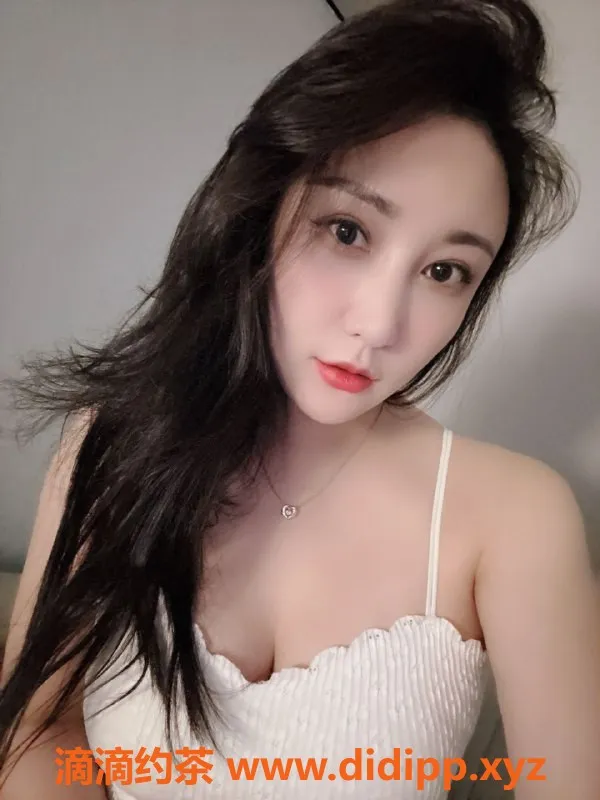 广州楼凤资源信息,天河猎德依依，700元上门服务，已视频验证！