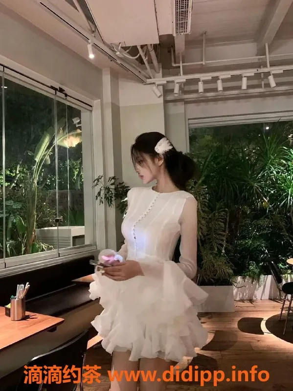 深圳楼凤-福田区叶灵儿，2200元一课，私人定制服务