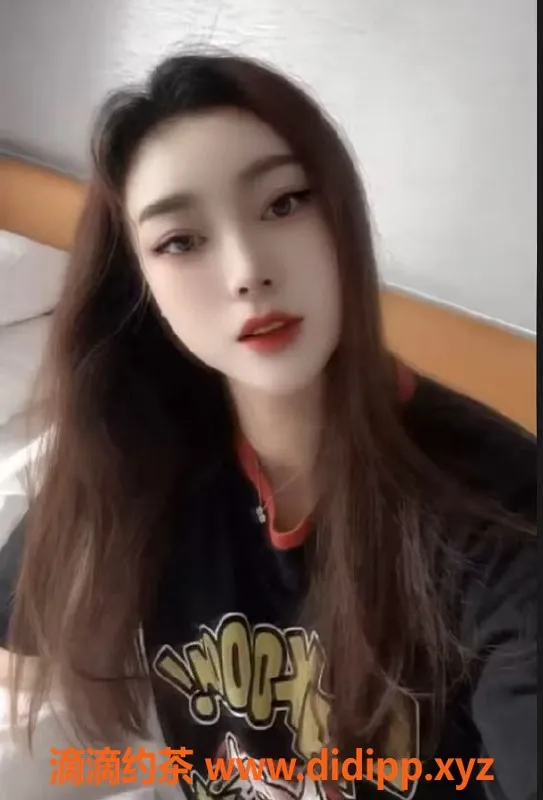 深圳楼凤-福田区珊珊老师，舌吻69，单次600元