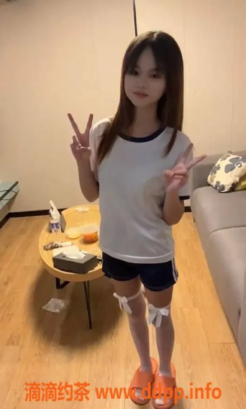 深圳楼凤资源信息,龙华区嫩妹小婷，900元一课，1600元两课