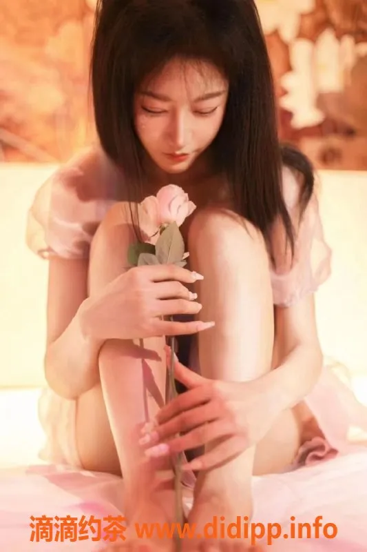 北京楼凤-十里河嫩妹颜毓 内衣批发30z起