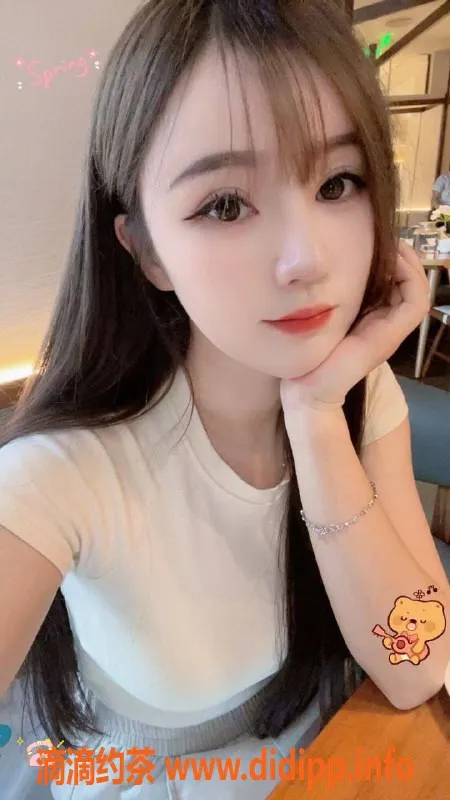 北京楼凤-朝阳草房奶喵，162cm 88斤，800元体验