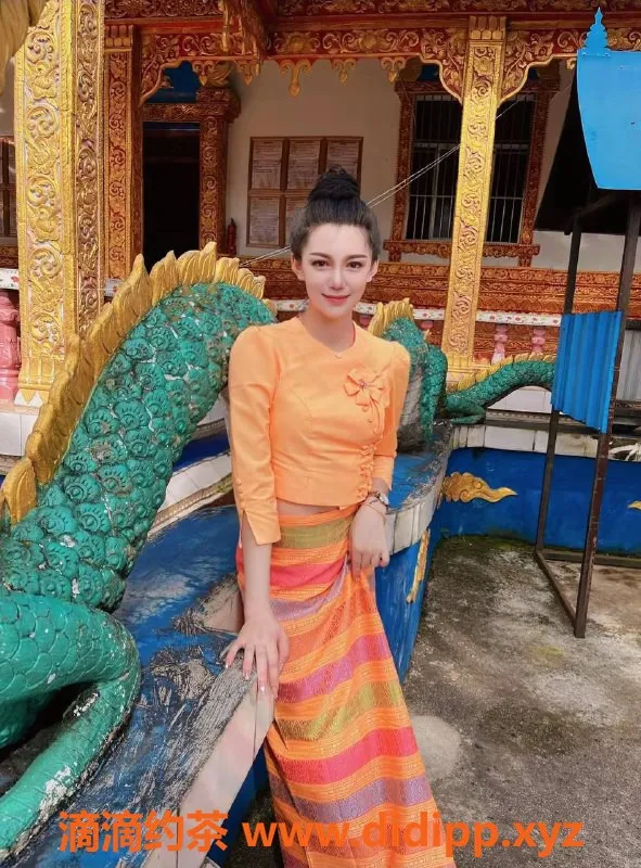 北京楼凤-朝阳三里屯泰泰妹，24岁163cm，超值1500p体验