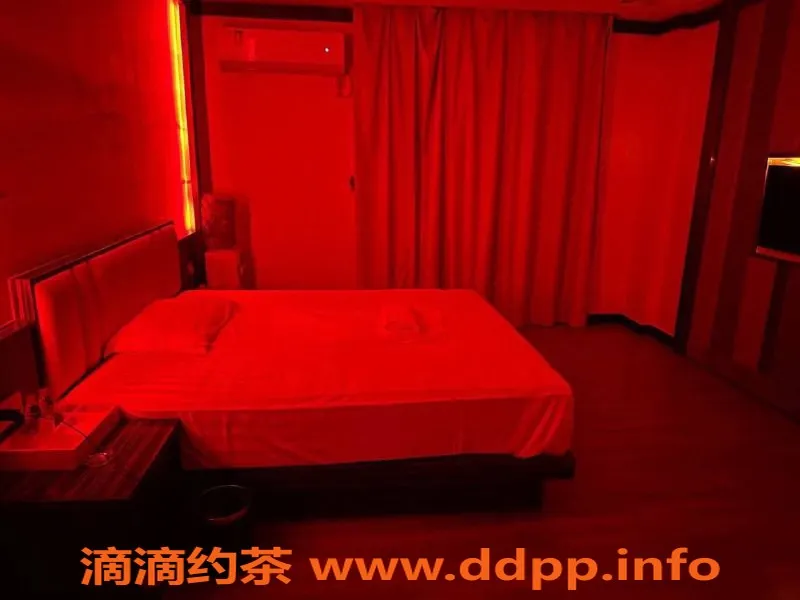 东莞楼凤资源信息,东莞芳名鸡凤，60分钟体验仅需60元！