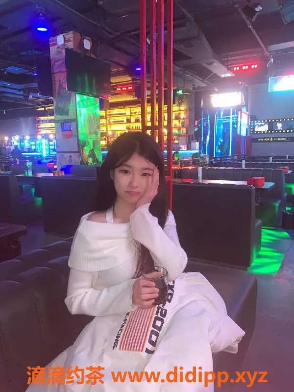 广州楼凤-天河嫩妹豆沙包，600元一晚体验