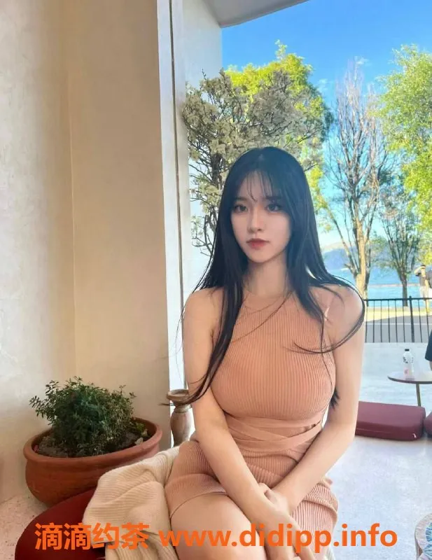 广州楼凤-广州天河区纯小白，2k起价，服务超赞！