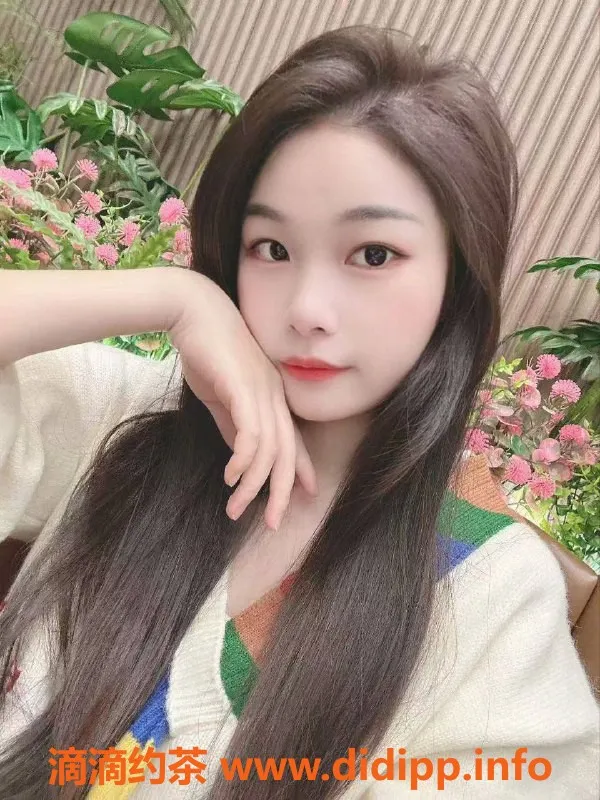 东莞楼凤-南城小颖，24岁160cm，45kg，甜美服务特惠！