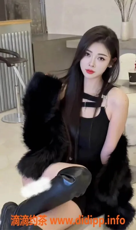 成都楼凤-成华区希希，165身高，28岁，400P服务