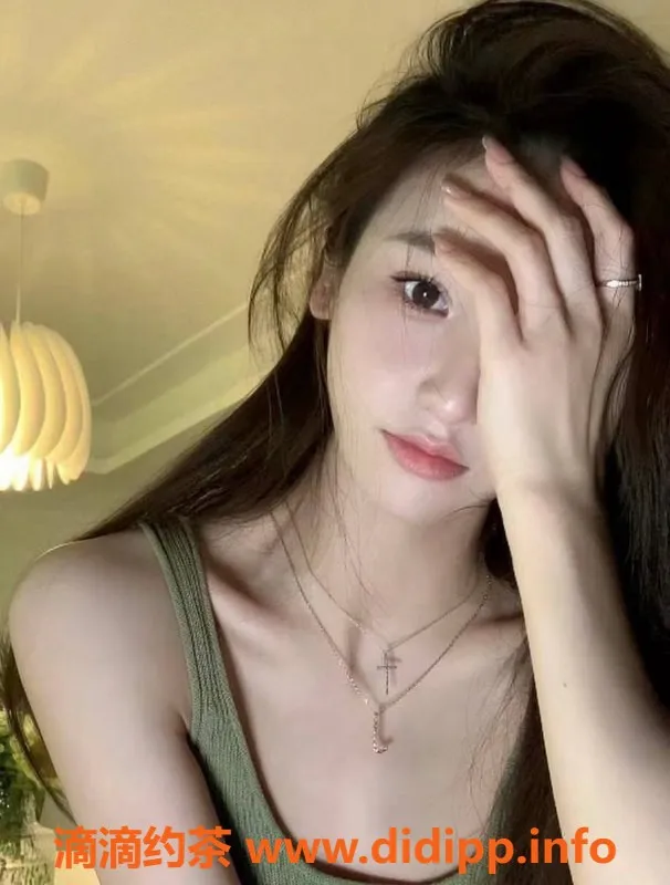 上海楼凤-长宁阿星，181cm高挑美女，胸D身材等你来体验！