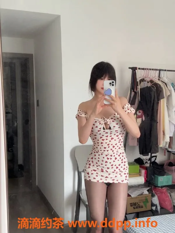 成都楼凤资源信息,高新区曼曼，166身高、95体重，600p等待你来体验