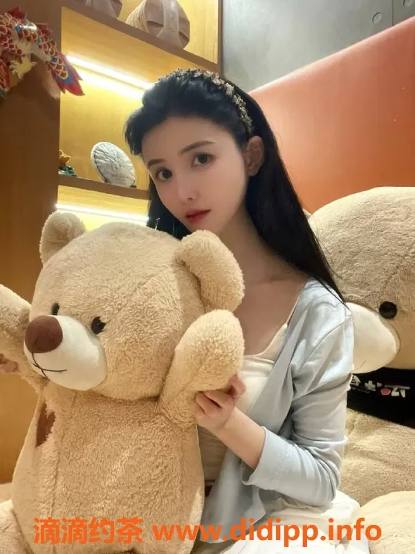 深圳楼凤资源信息,龙岗小可，1200元起，服务多样，已验证