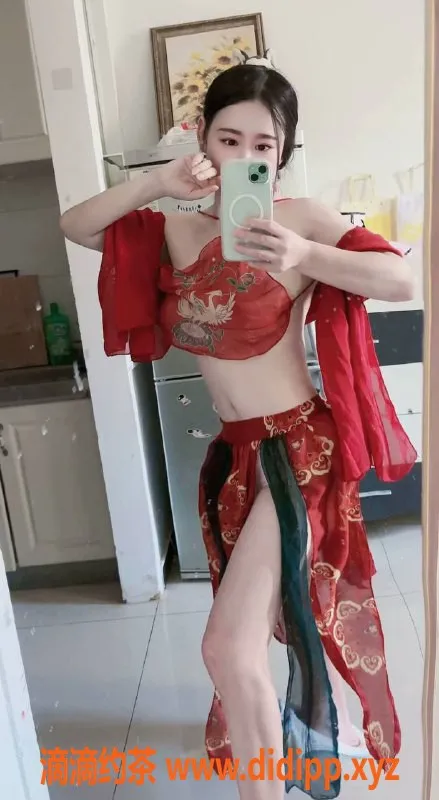 北京楼凤-北京草房米雪，24岁168身高D罩杯甜妹妹