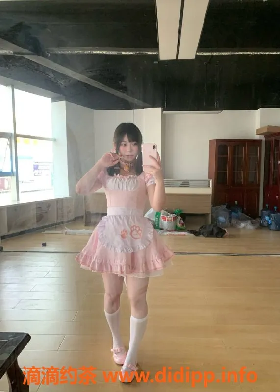 重庆楼凤-重庆江北若清18岁麻豆女演员，身高158cm