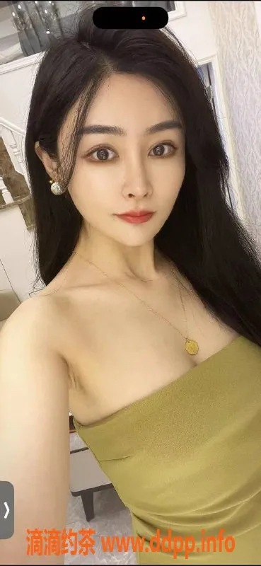 北京楼凤-南方小骚：高颜值御姐，情绪价值满满